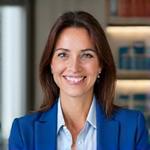 Ritratto professionale della Dottoressa Sofia Rossi, endocrinologa.